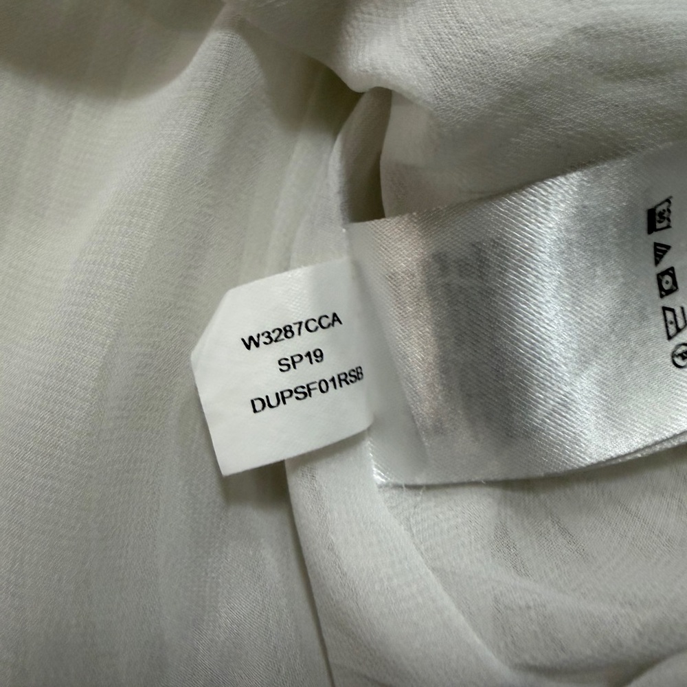 DKNY White and Black Pleated Sleeveless Blouse. Gently loved. - Picture 5 of 5